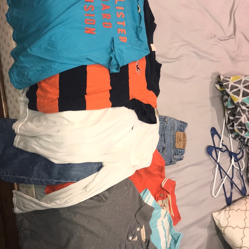 Hollister package deal!! 📦